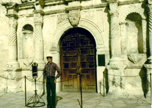 Pat in front of the Alamo